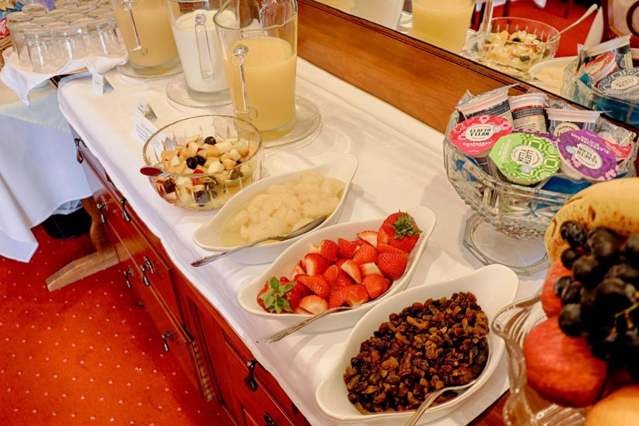 Holcombe House Guest House 랜디드노 외부 사진