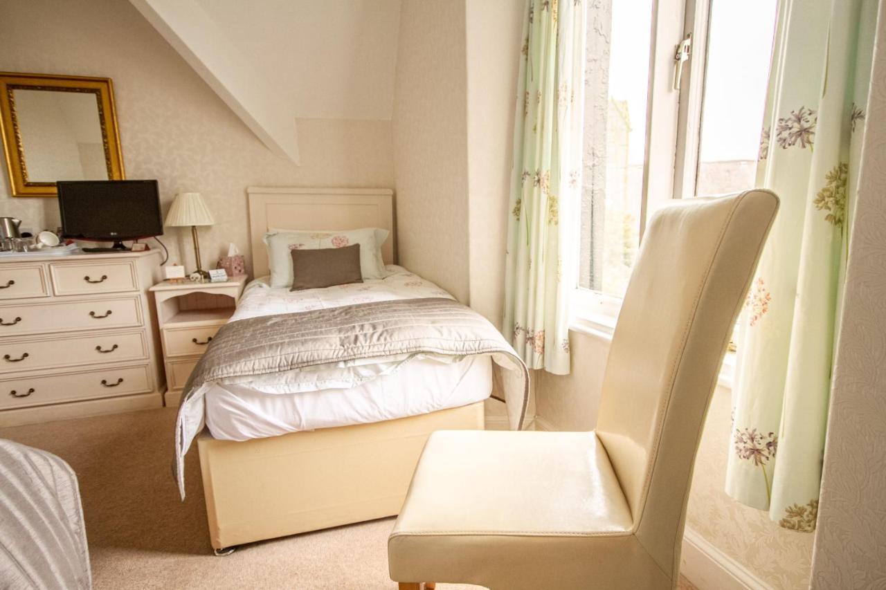 Holcombe House Guest House 랜디드노 외부 사진