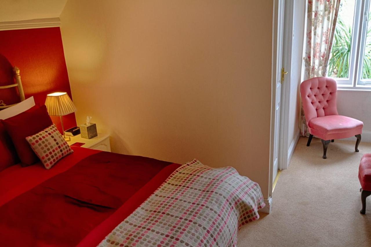 Holcombe House Guest House 랜디드노 외부 사진